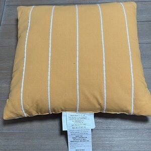 Room Essentials Plush Decorative Pillow NWT Room Essentials